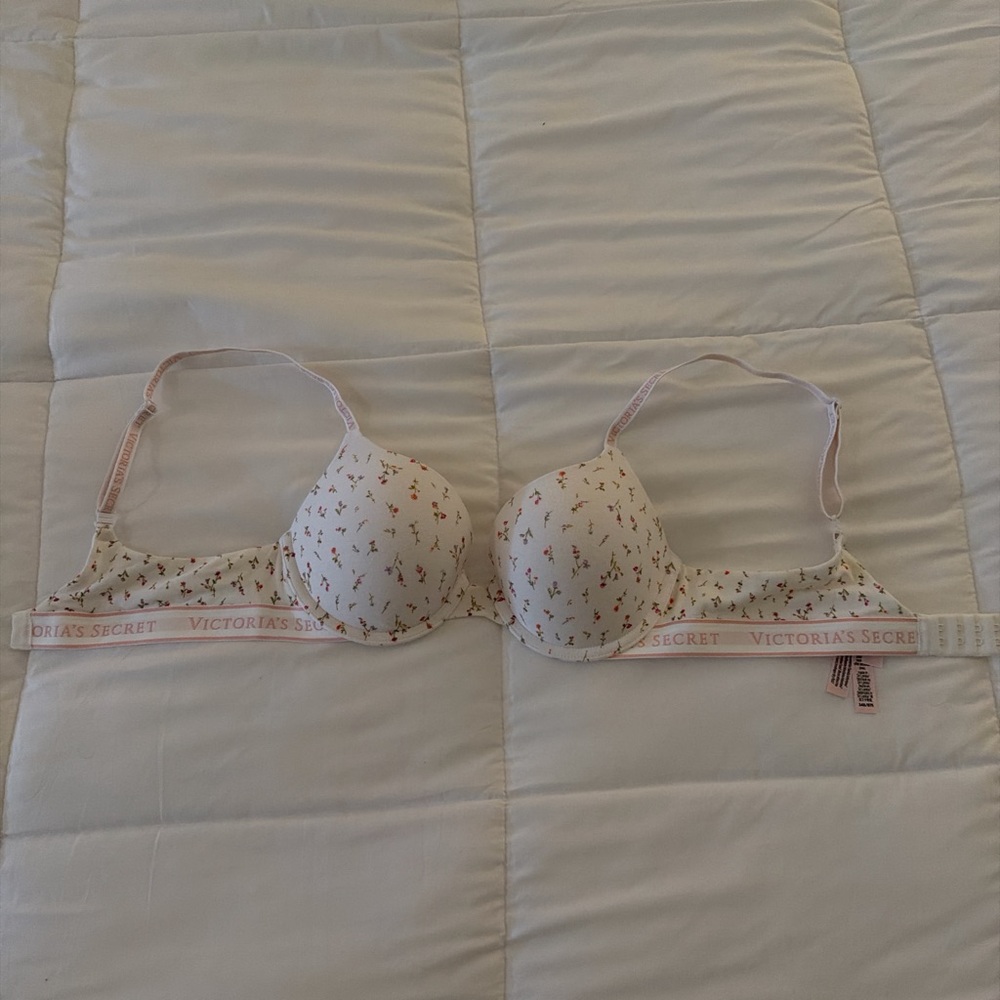 Victoria's Secret Cream and Pink Floral Bra